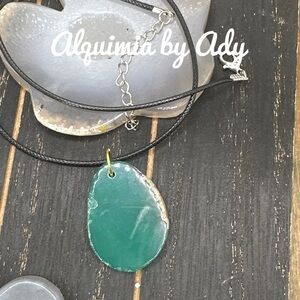 Alquimia Green Pendant Necklace